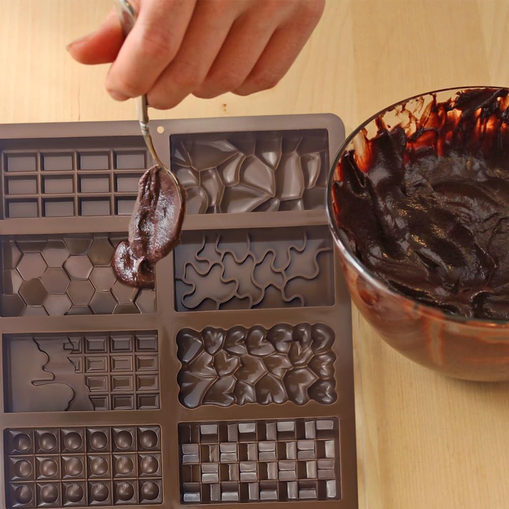 12 In 1 Chocolate Molds Dubai  - Kitchen Baking Molds avaliação e preço